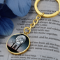 Romantic Couple in Love Keychain Round , Valentines Day, Birthday, Anniversary Gift for Husband Wife Girlfriend Boyfriend
