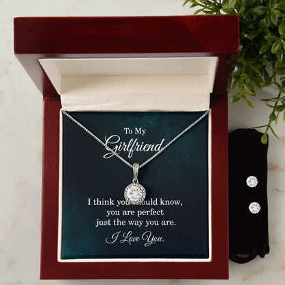 To My Beautiful Girlfriend, Necklace From Boyfriend Luckiest man in the world, Message Card Eternal Hope Necklace For Women Mahogany Style Luxury Box